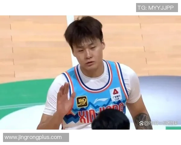 赵睿期待重返赛场希望新疆队能坚持到他归来 赵睿期待重返赛场希望新疆队能坚持到他归来